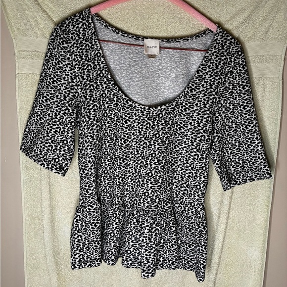 MAEVE ANTHROPOLOGIE M PEPLUM T-SHIRT TEE BLOUSE SCOOP NECK TOP ANIMAL PRINT - Picture 1 of 7